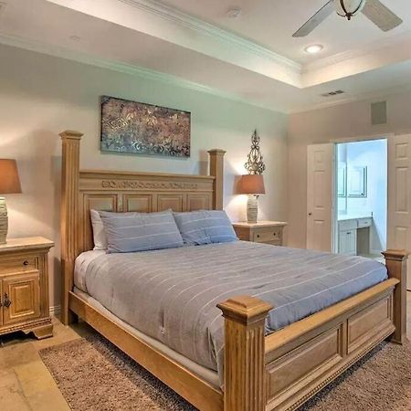 Heated Pool, Pool Table, Hot Tub, Home Theatre, Guest House, Basketball Court, Sleeps-20 อัลเลน ภายนอก รูปภาพ
